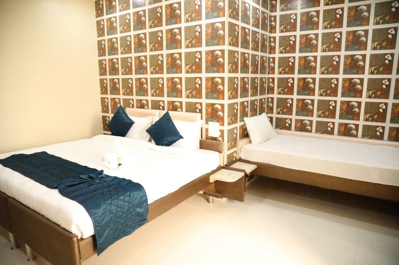 Hotel New Seasons Kālka Buitenkant foto